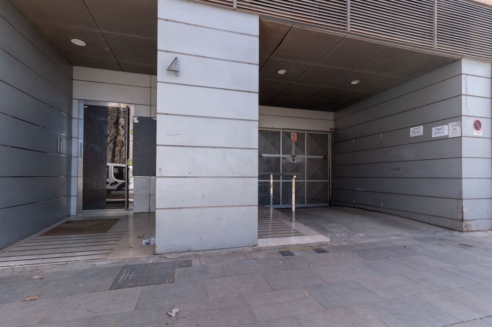 2 sypialnia Mieszkanie na sprzedaż w Miasto Girona z garażem - 275 000 € (Ref: 9343642)