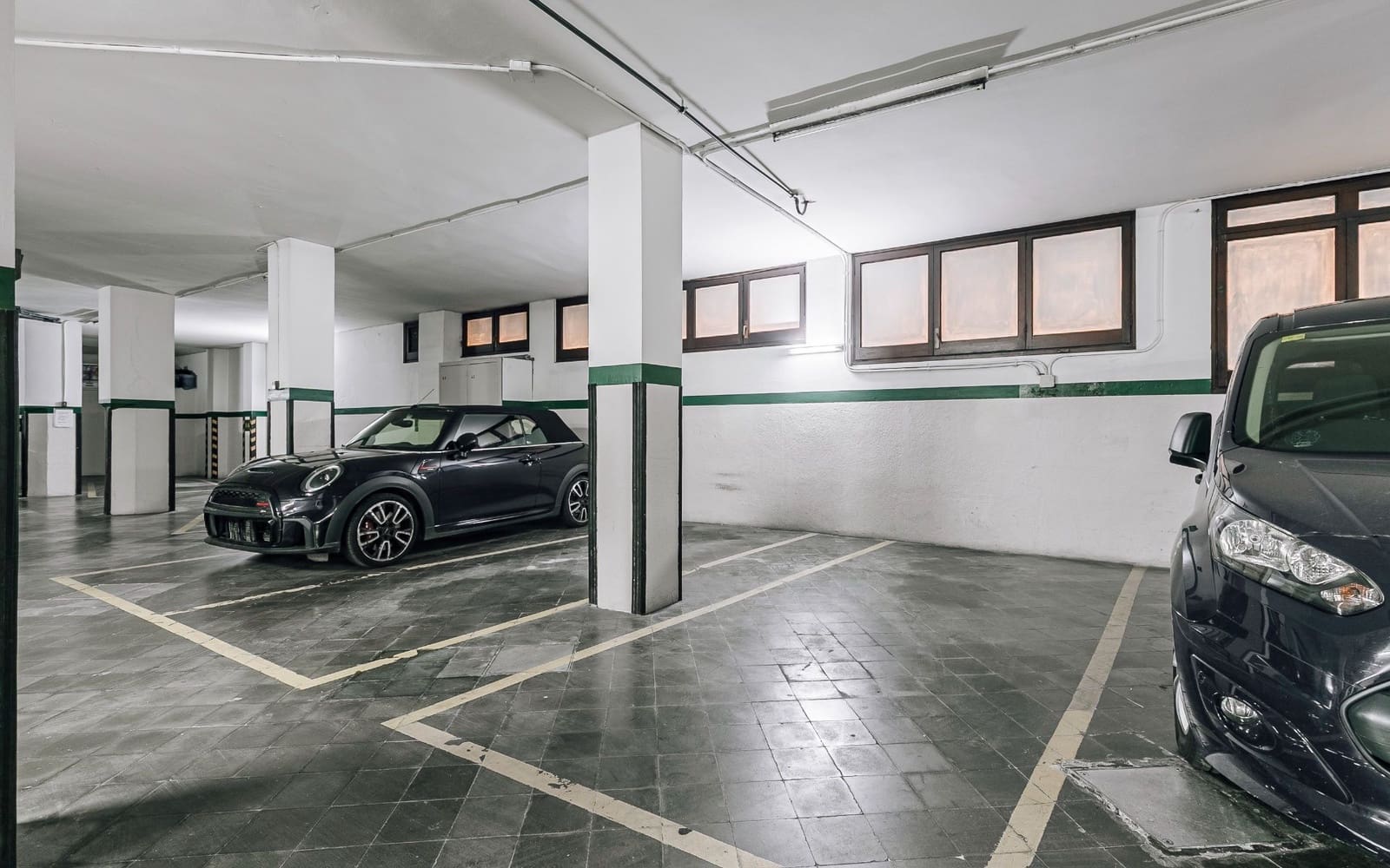 3 sypialnia Mieszkanie do wynajęcia w Miasto Barcelona z garażem - 3 600 € (Ref: 9348032)