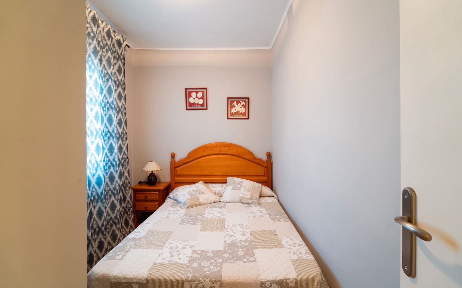 4 sypialnia Willa na sprzedaż w Calafell z basenem garażem - 294 900 € (Ref: 9348035)