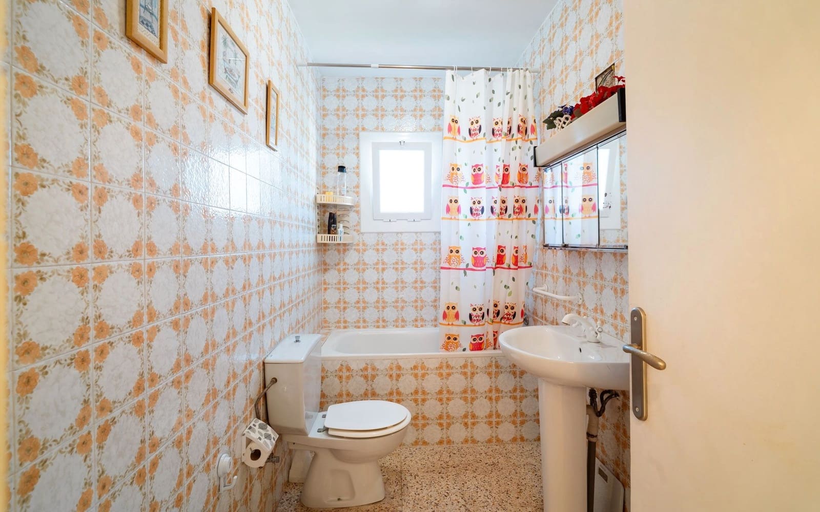 4 sypialnia Willa na sprzedaż w Calafell z basenem garażem - 294 900 € (Ref: 9348035)