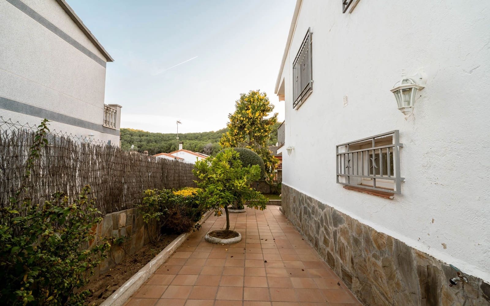 4 sypialnia Willa na sprzedaż w Calafell z basenem garażem - 294 900 € (Ref: 9348035)