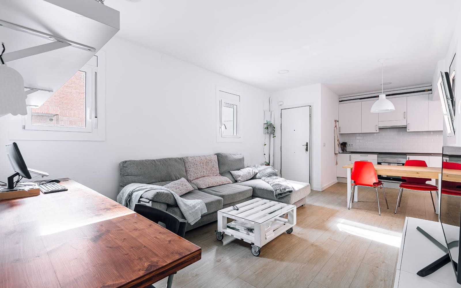 2 chambre Penthouse à vendre à Barcelone ville - 335 000 € (Ref: 9353986)