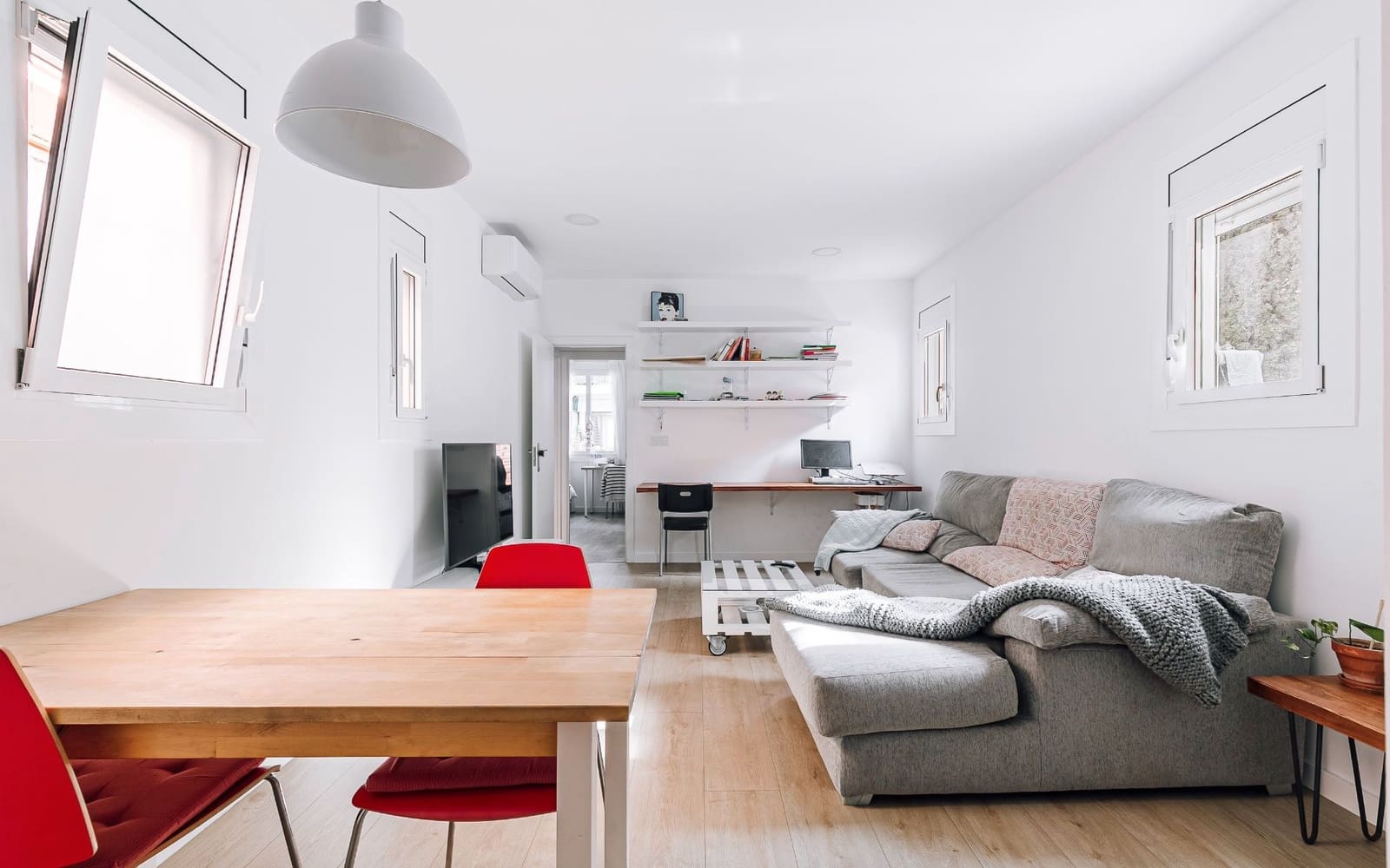 2 chambre Penthouse à vendre à Barcelone ville - 335 000 € (Ref: 9353986)