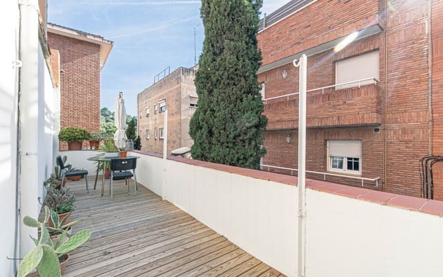 2 camera da letto Attico in vendita in El Coll, Barcelona città - 335.000 € (Rif: 9353986)