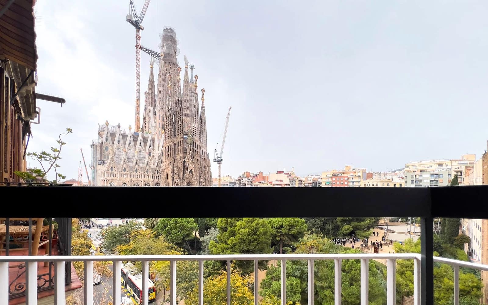 4 soveværelse Lejlighed til salg i Barcelona by - € 470.000 (Ref: 9354160)