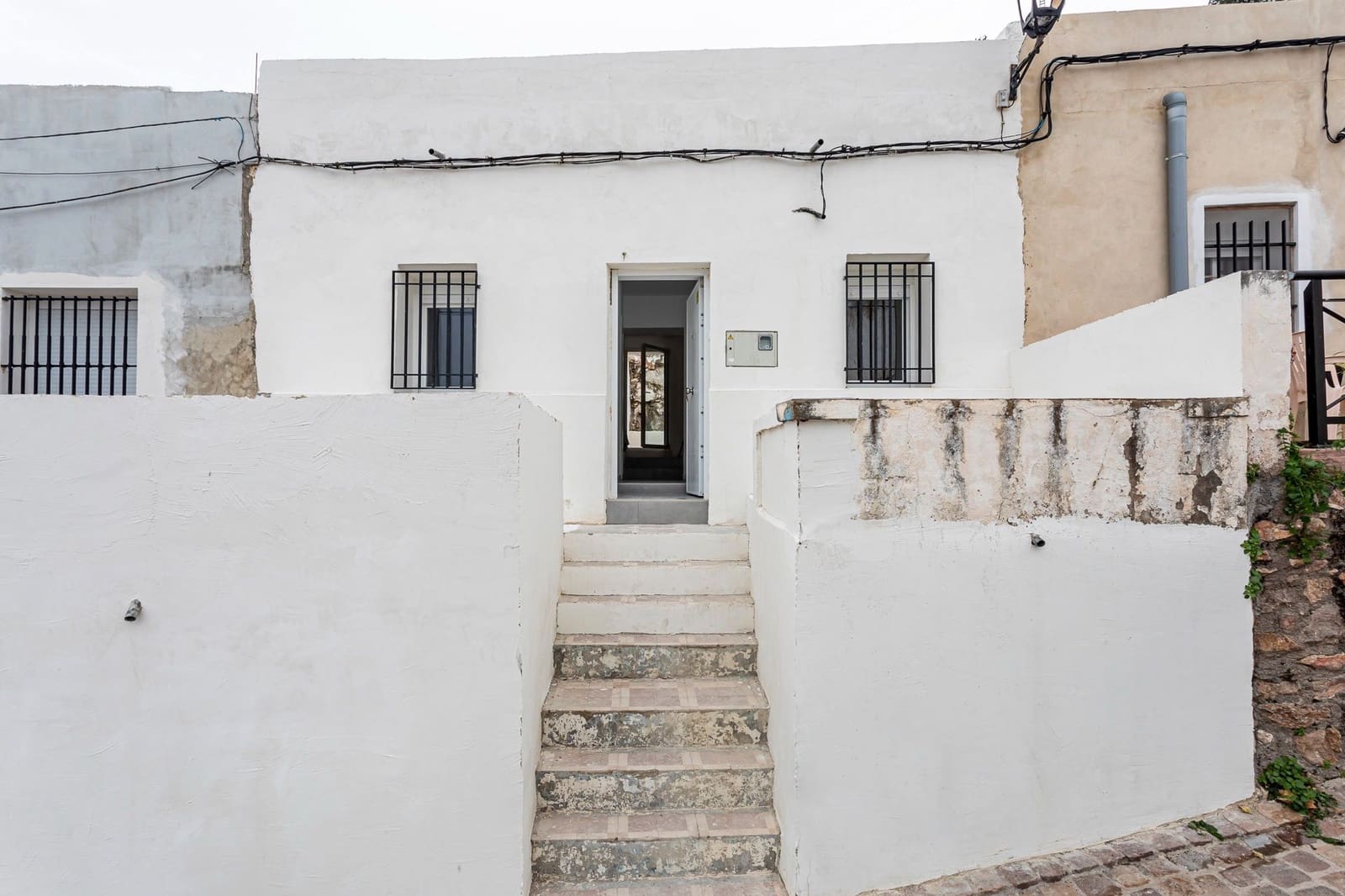 Casa de 3 habitaciones en Sagunto / Sagunt en venta - 199.000 € (Ref: 9354162)