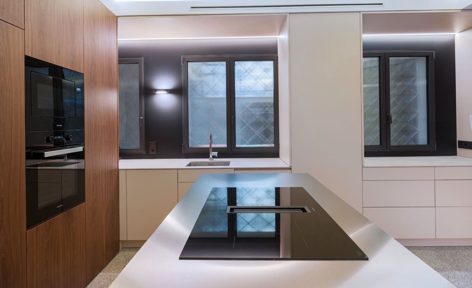 3 soveværelse Lejlighed til salg i Madrid by - € 2.730.000 (Ref: 9360836)