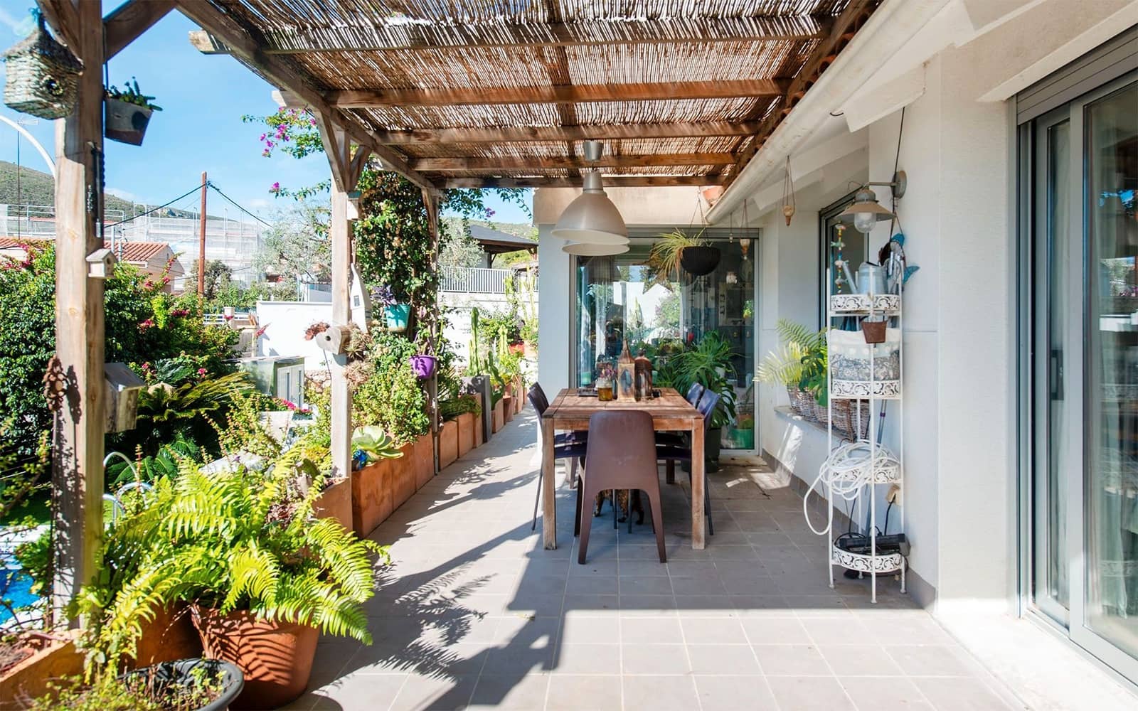 4 makuuhuone Huvila myytävänä paikassa Castelldefels mukana uima-altaan 
autotalli - 1 100 000 € (Ref: 9362866)