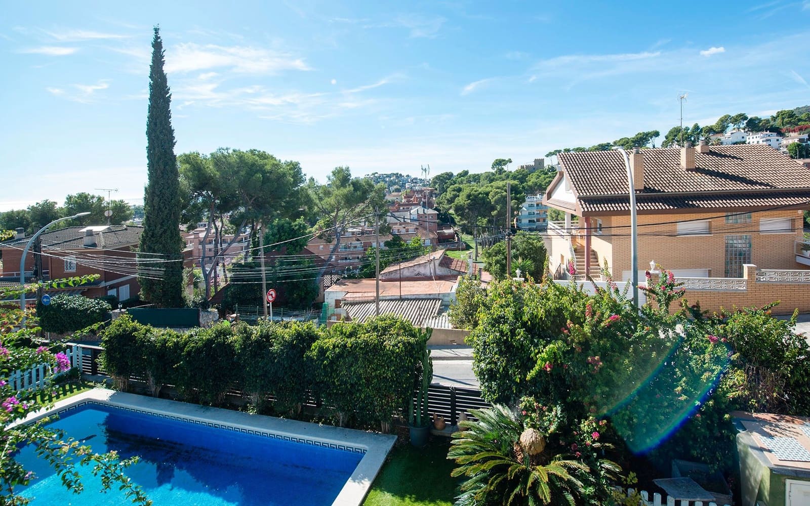 4 makuuhuone Huvila myytävänä paikassa Castelldefels mukana uima-altaan 
autotalli - 1 100 000 € (Ref: 9362866)