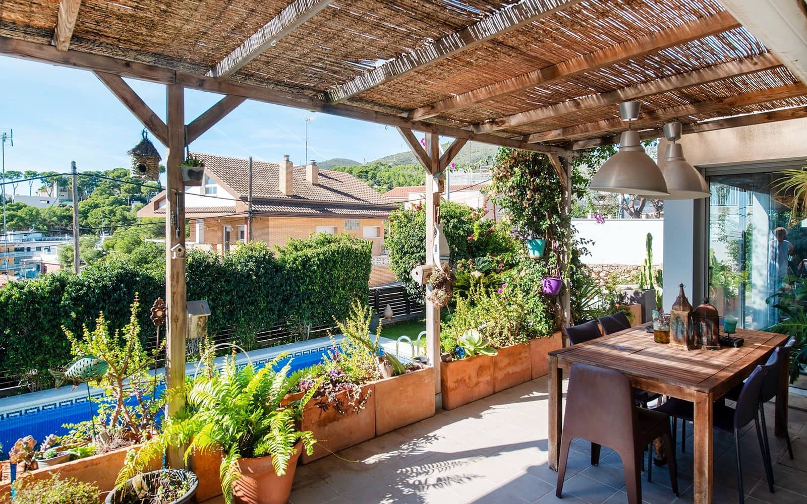 4 makuuhuone Huvila myytävänä paikassa Castelldefels mukana uima-altaan 
autotalli - 1 100 000 € (Ref: 9362866)