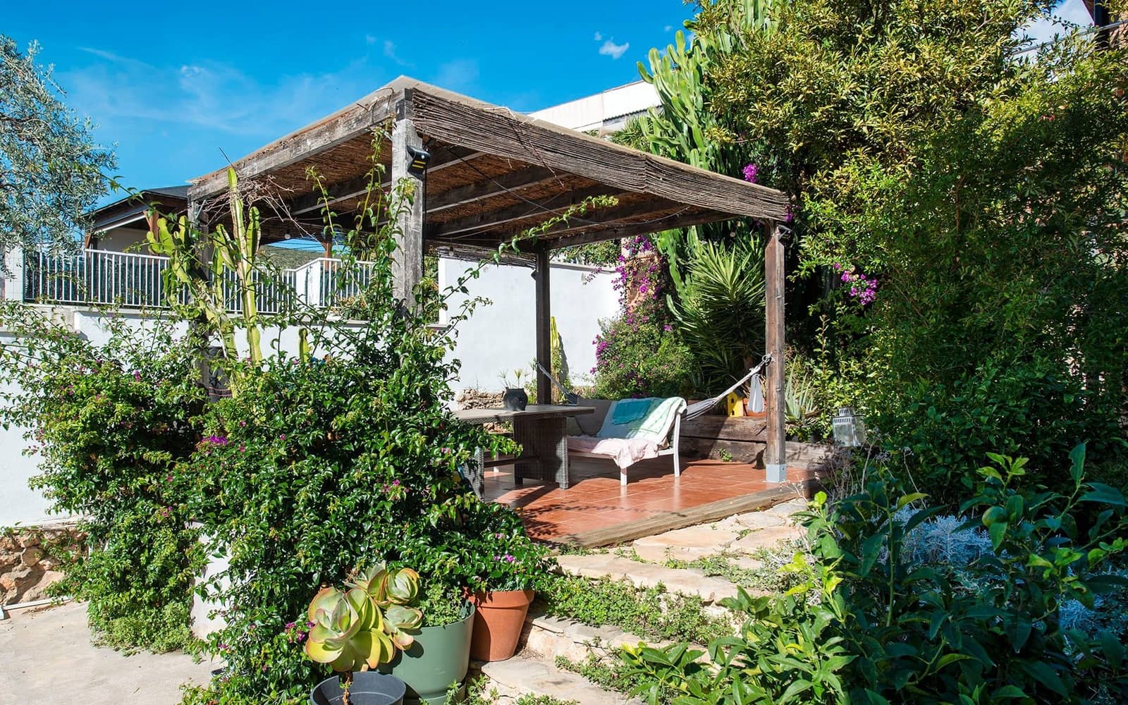 4 makuuhuone Huvila myytävänä paikassa Castelldefels mukana uima-altaan 
autotalli - 1 100 000 € (Ref: 9362866)