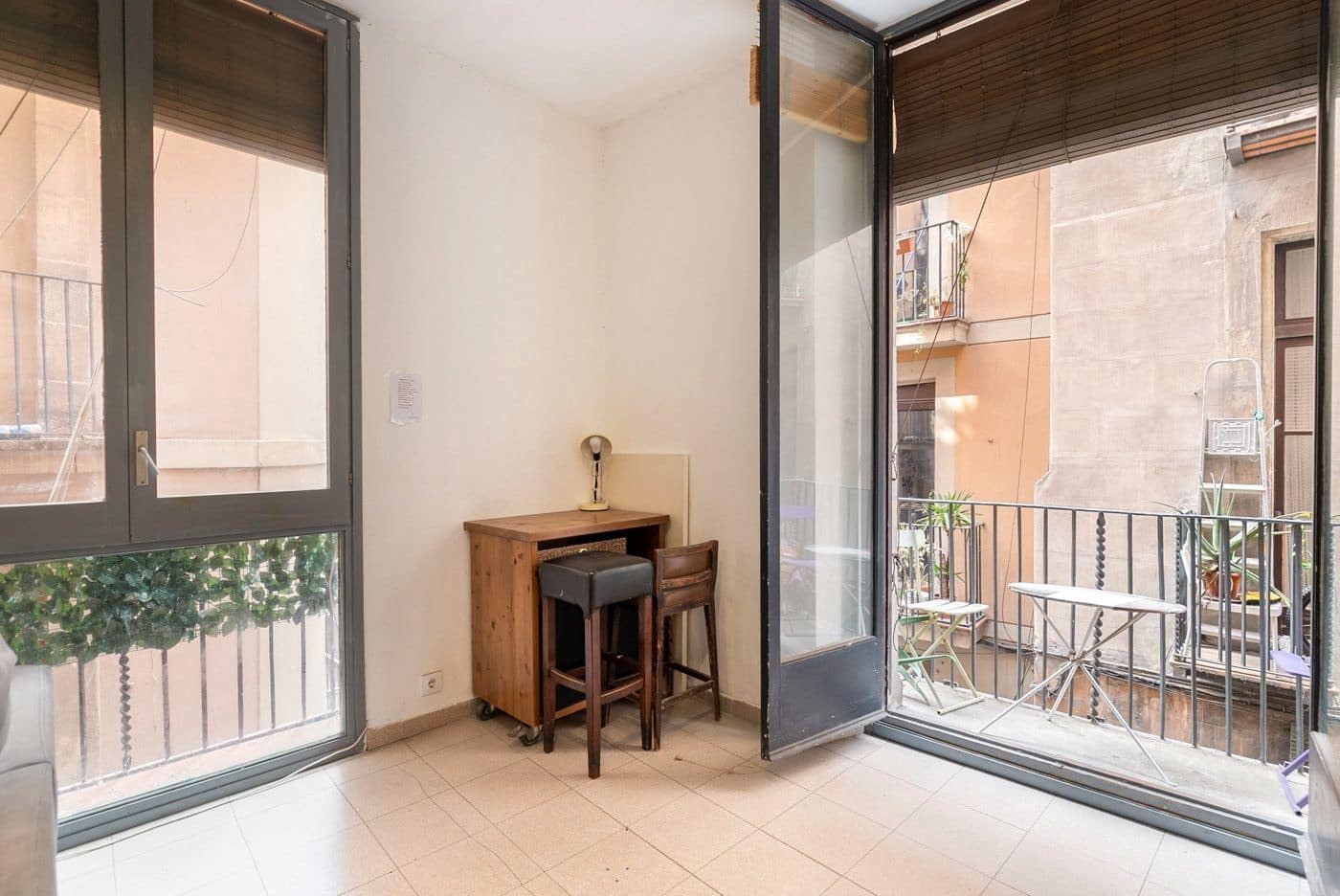 3 soveværelse Lejlighed til salg i Barcelona by - € 349.000 (Ref: 9368977)