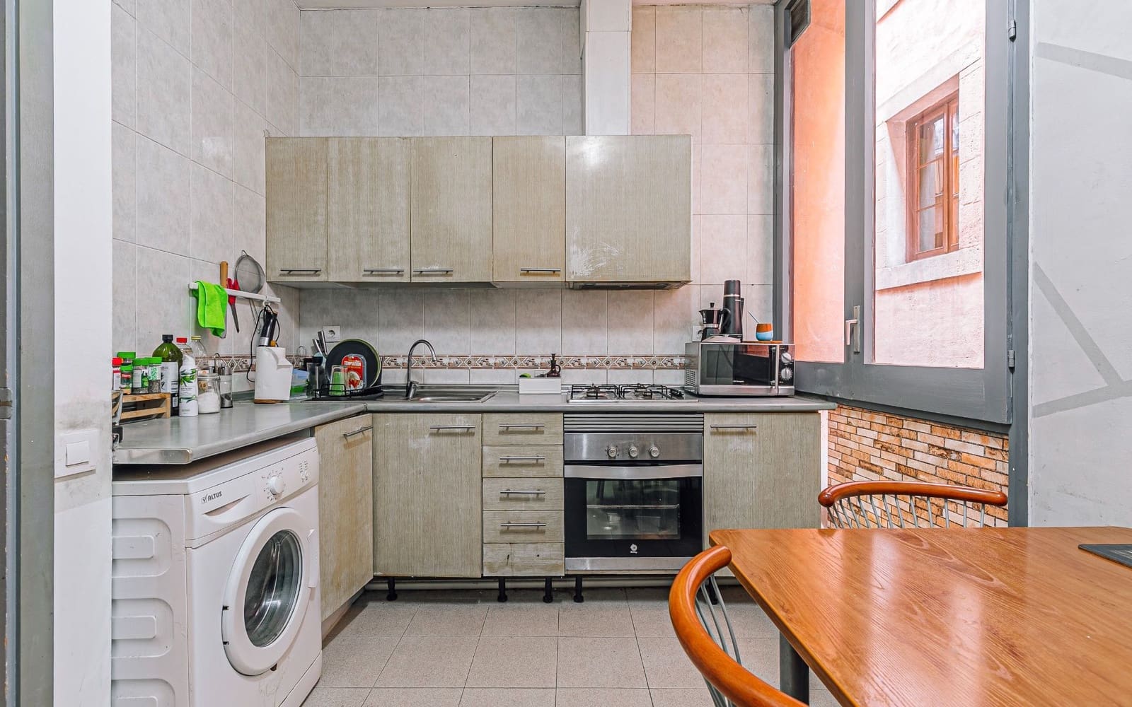 3 soveværelse Lejlighed til salg i Barcelona by - € 349.000 (Ref: 9368977)