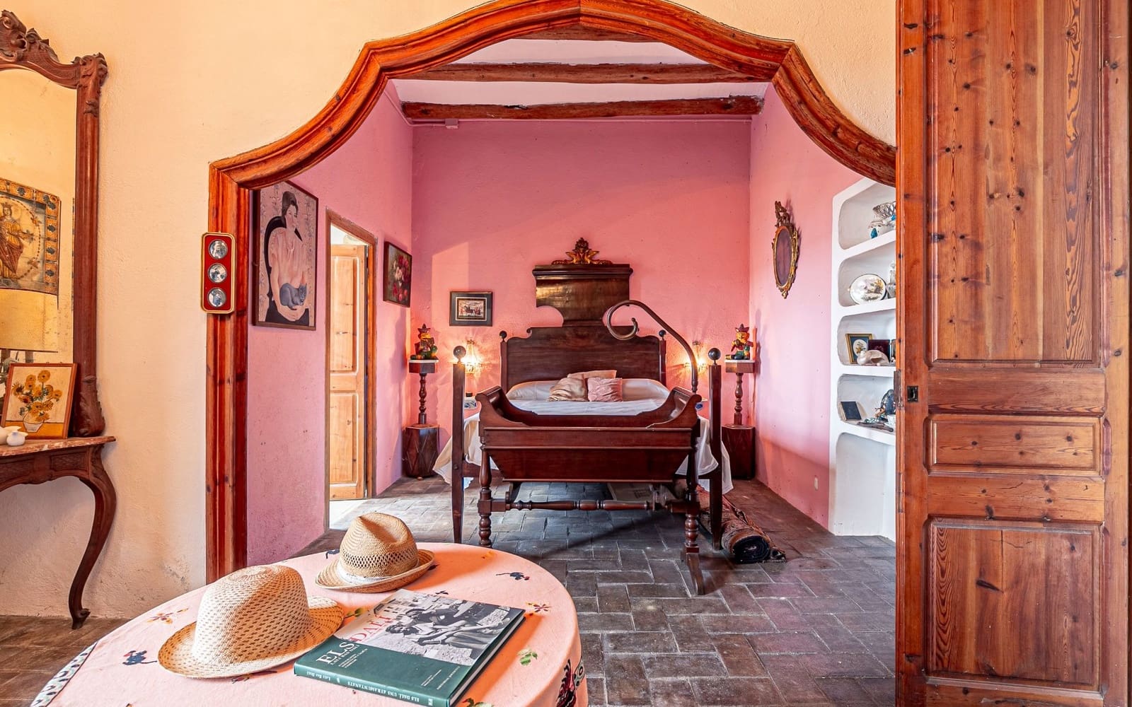 6 sovrum Finca/Hus på landet till salu i Sant Andreu de la Barca med garage - 1 300 000 € (Ref: 9368978)