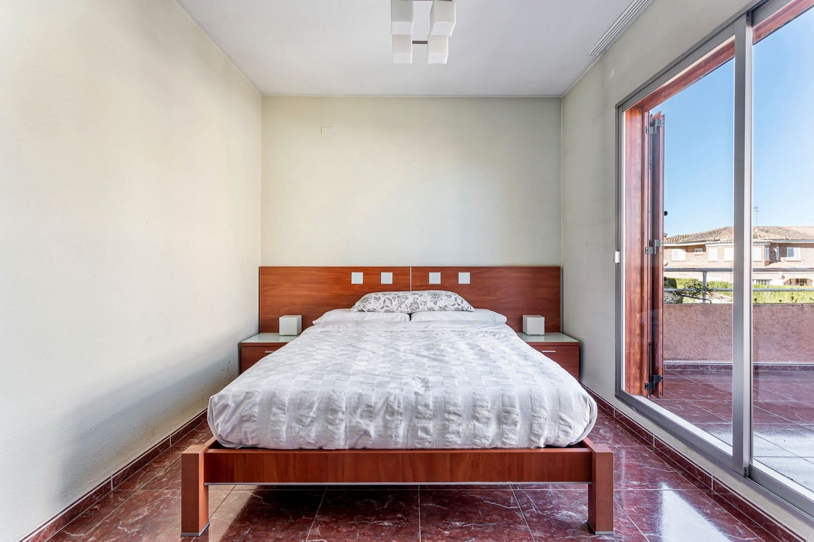 3 camera da letto Villa in vendita in Torrent con piscina garage - 480.000 € (Rif: 9386034)