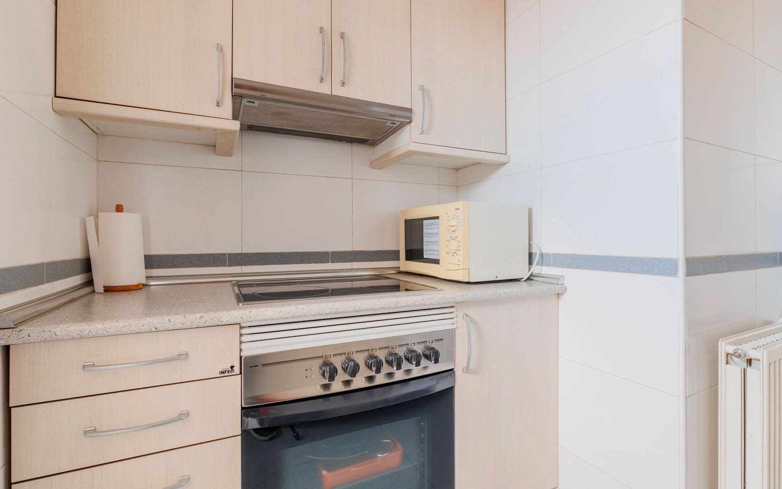 1 makuuhuone Kattohuoneisto vuokrattavana paikassa Madrid kaupunki mukana uima-altaan 
autotalli - 1 250 € (Ref: 9386035)