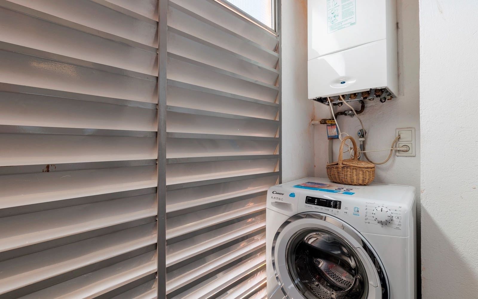 1 makuuhuone Kattohuoneisto vuokrattavana paikassa Madrid kaupunki mukana uima-altaan 
autotalli - 1 250 € (Ref: 9386035)