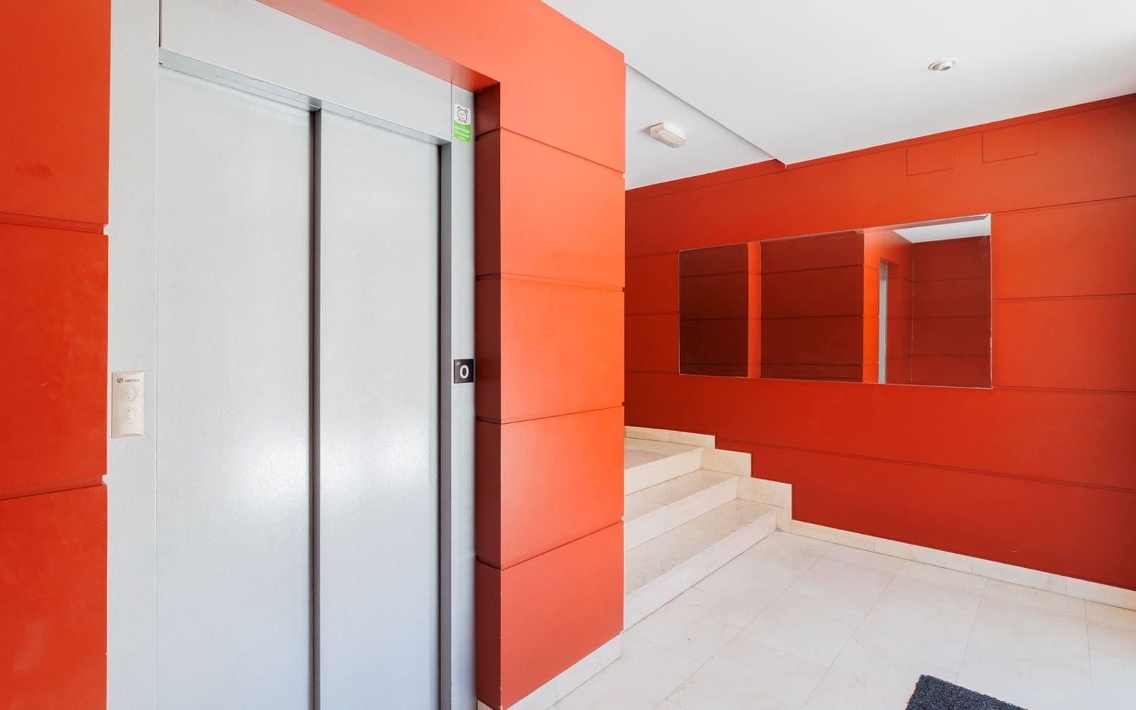 1 makuuhuone Kattohuoneisto vuokrattavana paikassa Madrid kaupunki mukana uima-altaan 
autotalli - 1 250 € (Ref: 9386035)