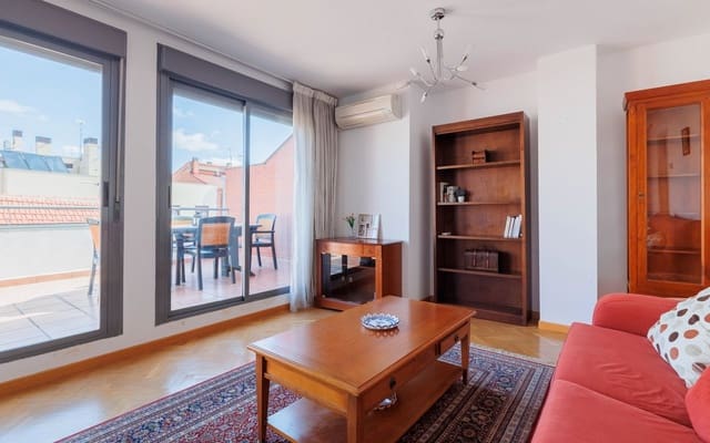 1 sypialnia Penthouse do wynajęcia w Numancia, Miasto Madryt z basenem garażem - 1 250 € (Ref: 9386035)