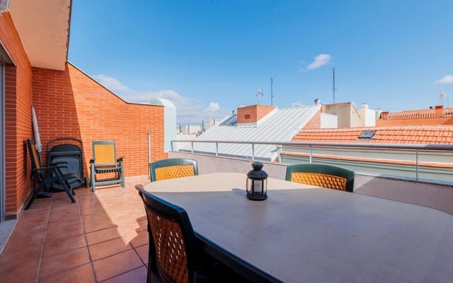 1 sypialnia Penthouse do wynajęcia w Numancia, Miasto Madryt z basenem garażem - 1 250 € (Ref: 9386035)