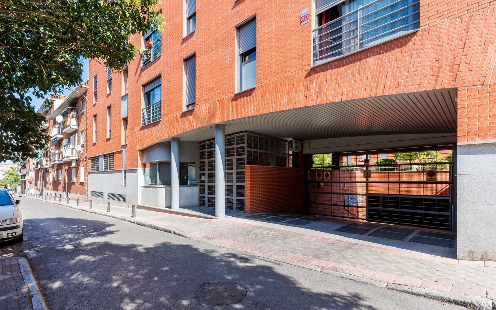 1 makuuhuone Kattohuoneisto vuokrattavana paikassa Madrid kaupunki mukana uima-altaan 
autotalli - 1 250 € (Ref: 9386035)