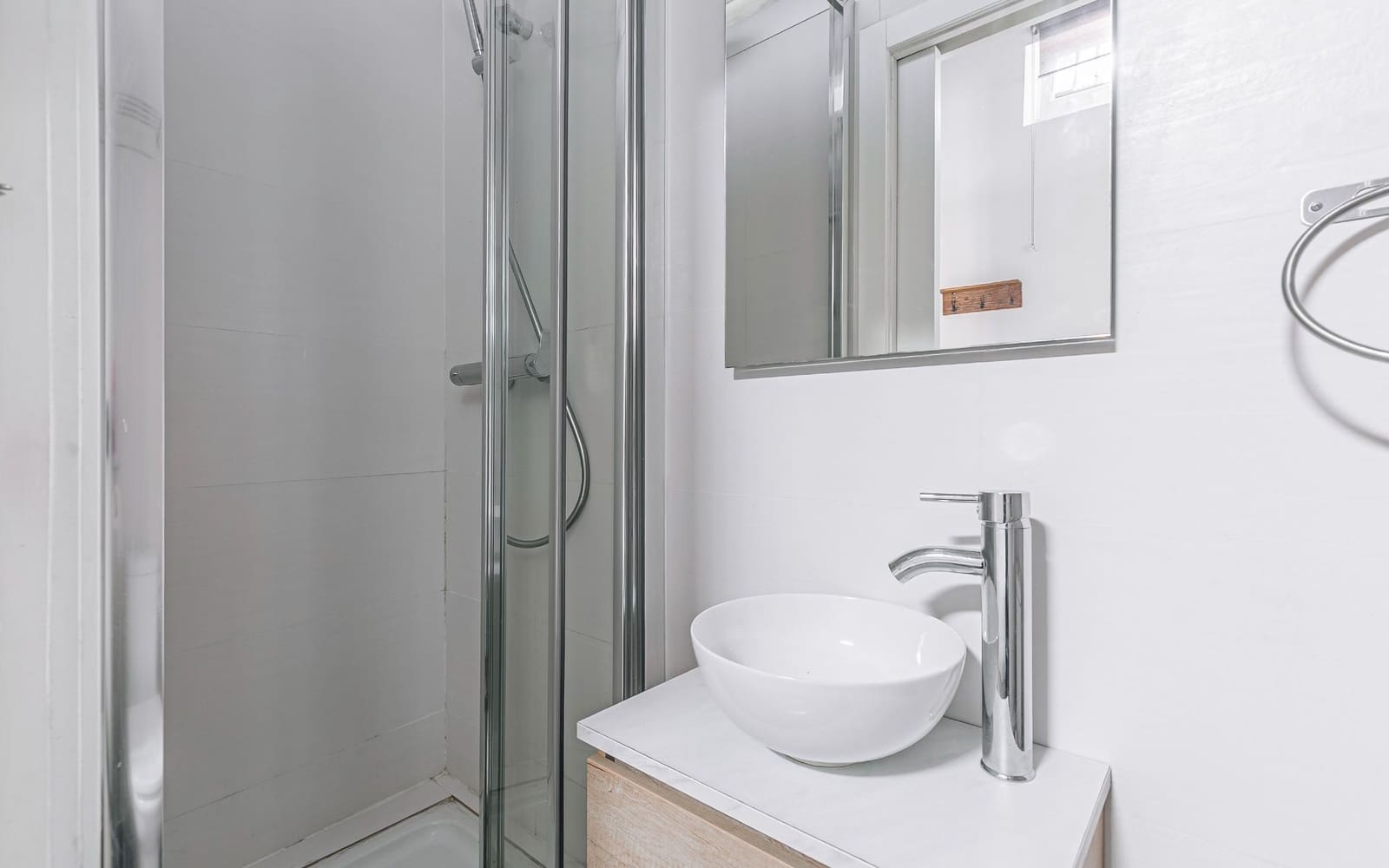 1 slaapkamer Penthouse te koop in Barcelona stad - € 345.000 (Ref: 9390031)