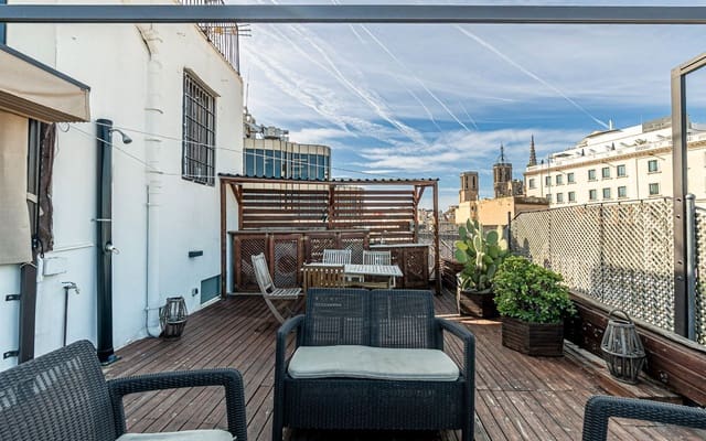 1 slaapkamer Penthouse te koop in Sant Pere, Santa Caterina i La Ribera, Barcelona stad - € 345.000 (Ref: 9390031)