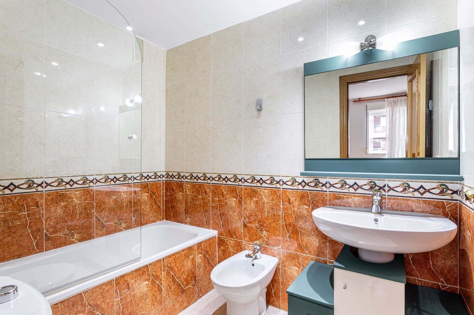 2 chambre Appartement à vendre à Oropesa  avec piscine garage - 149 000 € (Ref: 9397010)