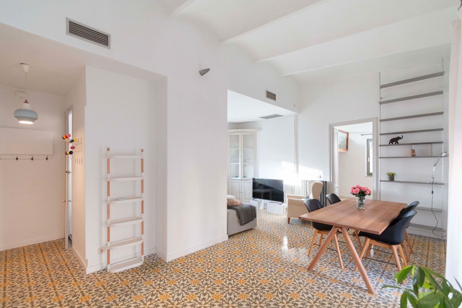 1 soverom Leilighet til leie i Girona by - € 1 124 (Ref: 9398844)