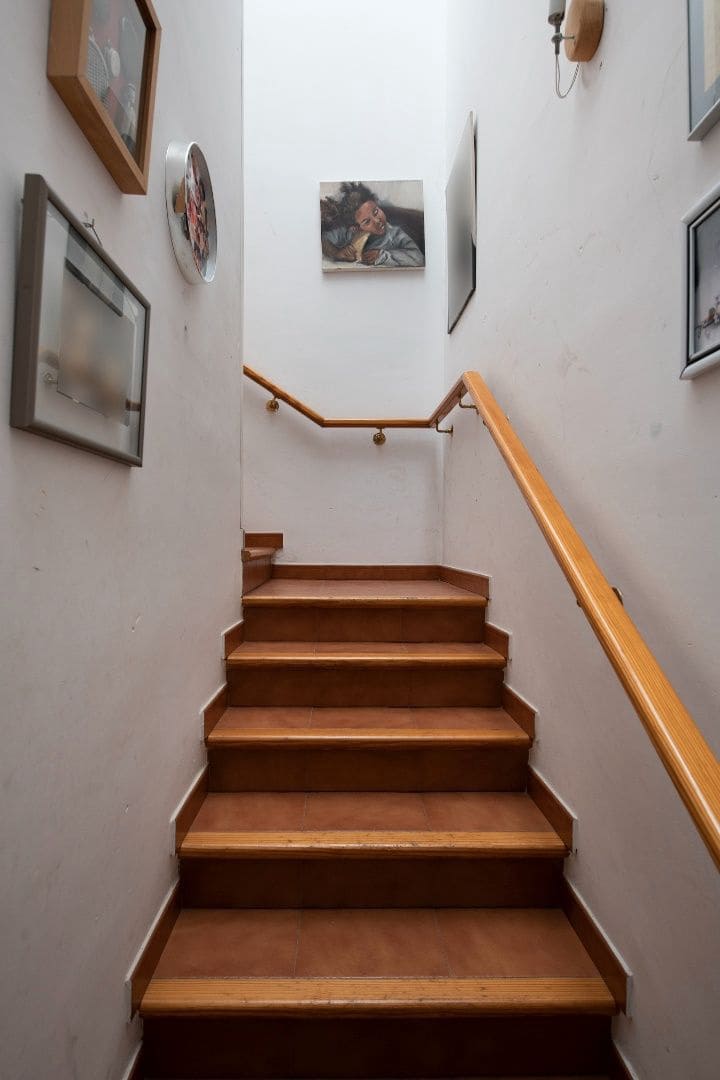 6 bedroom Villa for sale in Arenys de Mar with pool garage - € 595,000 (Ref: 9399845)