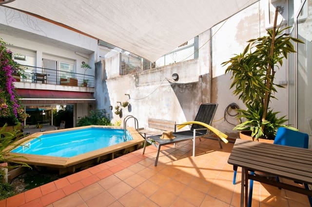 6 bedroom Villa for sale in Arenys de Mar with pool garage - € 595,000 (Ref: 9399845)