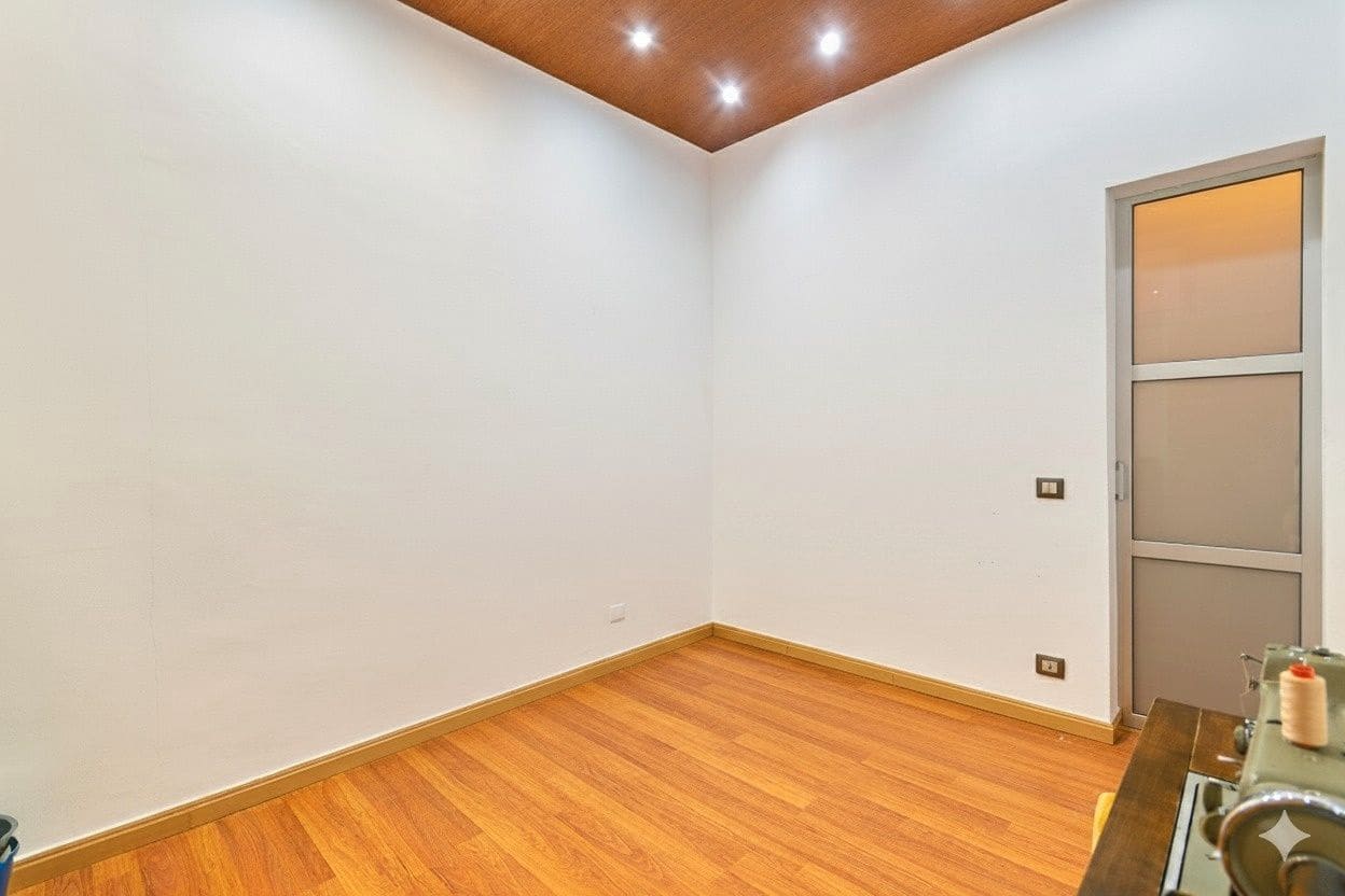 4 soveværelse Lejlighed til salg i Barcelona by - € 599.000 (Ref: 9402675)