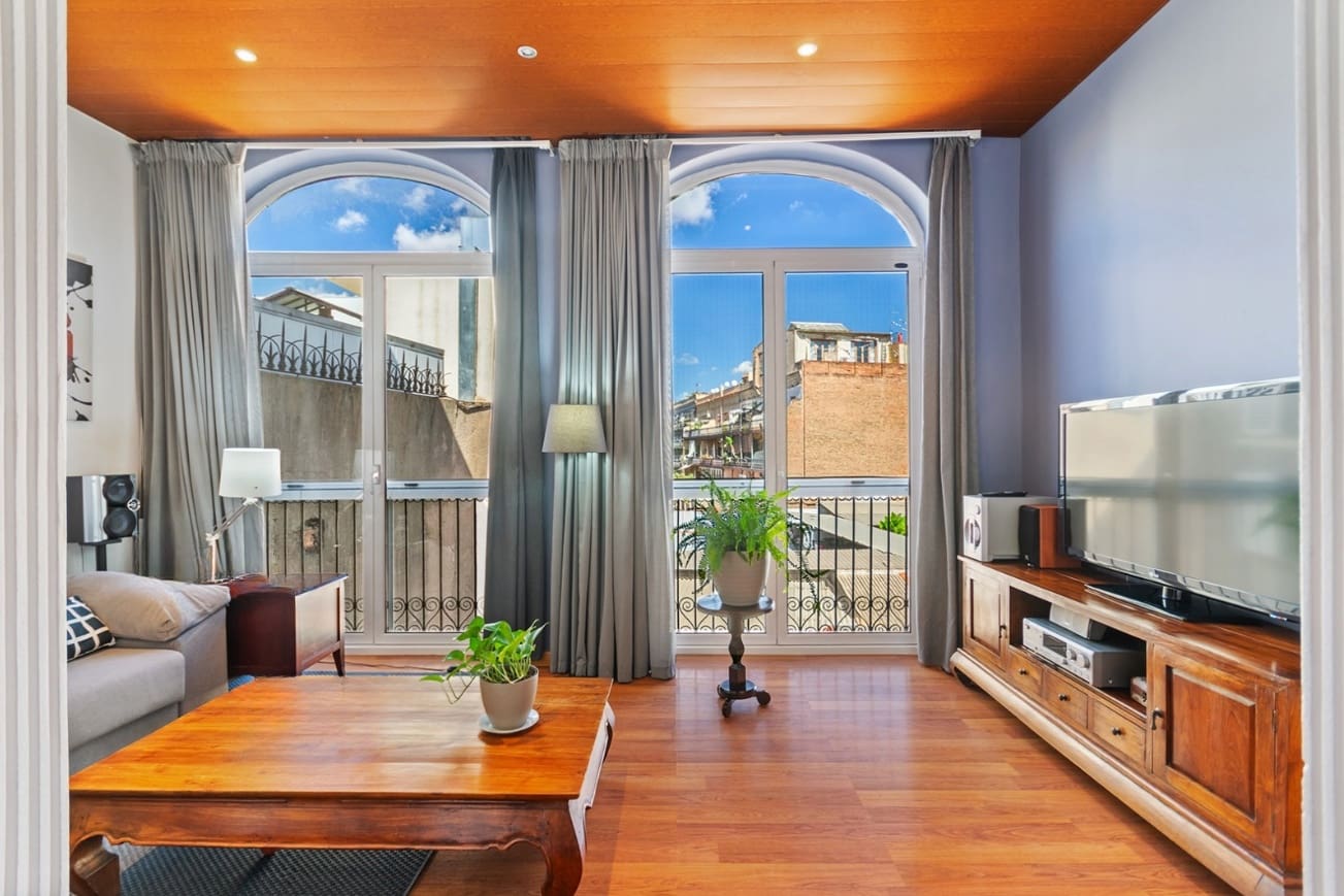 4 soveværelse Lejlighed til salg i Barcelona by - € 599.000 (Ref: 9402675)