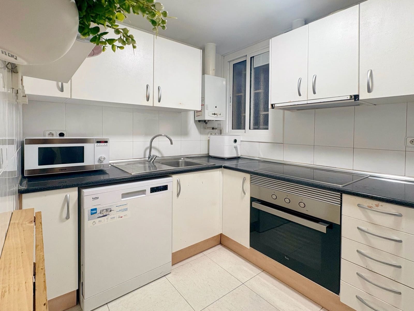 3 soverom Leilighet til salgs i Barcelona by - € 550 000 (Ref: 9406923)