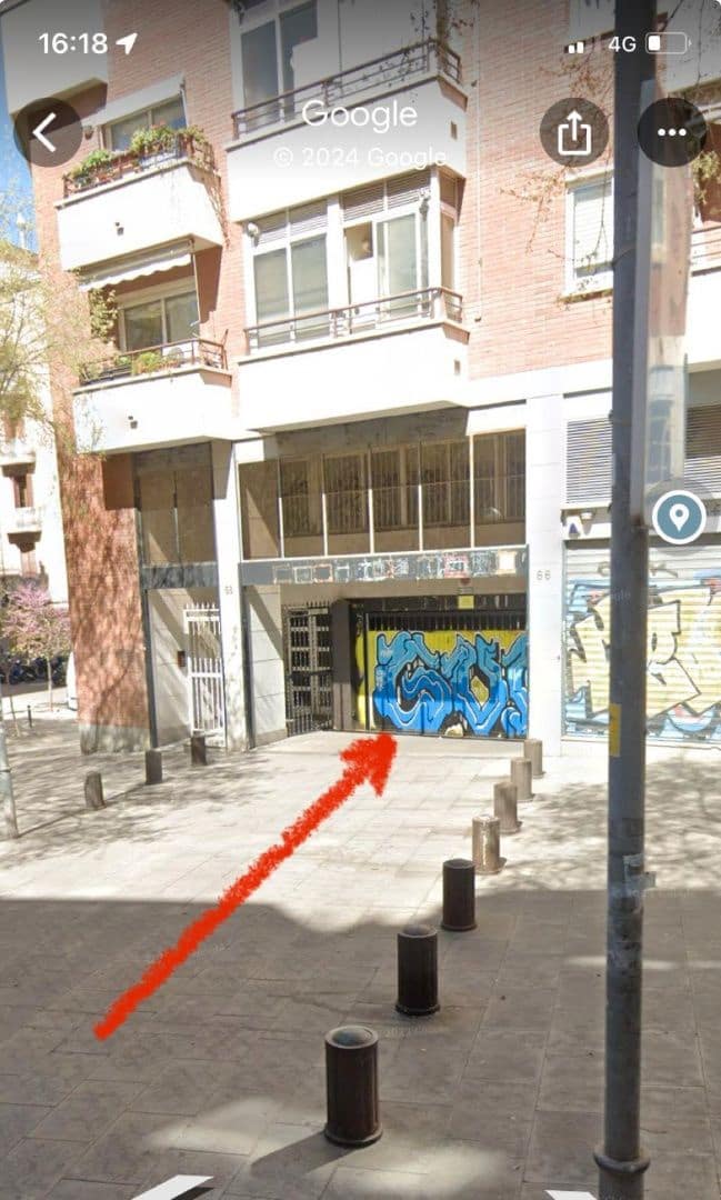 Garage for sale in Barcelona city - € 25,000 (Ref: 9410159)