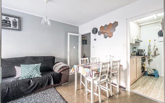 3 quarto Apartamento para venda em Mataró - 129 000 € (Ref: 9412725)