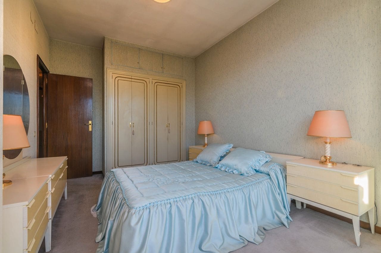 4 soveværelse Lejlighed til salg i Barcelona by - € 740.000 (Ref: 9414798)