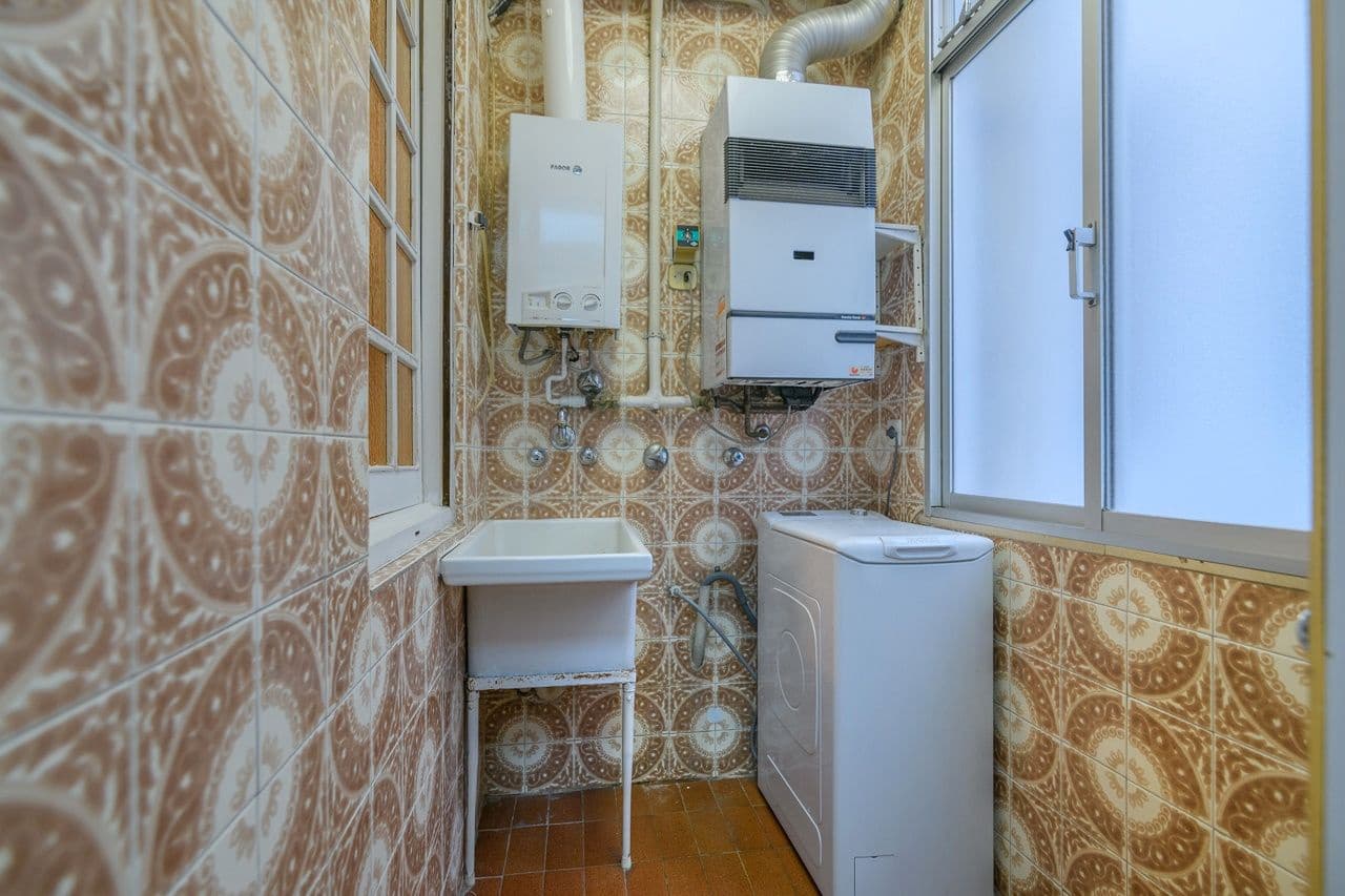 4 soveværelse Lejlighed til salg i Barcelona by - € 740.000 (Ref: 9414798)