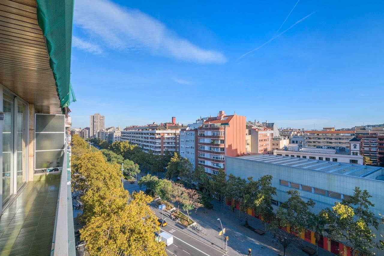 4 soveværelse Lejlighed til salg i Barcelona by - € 740.000 (Ref: 9414798)