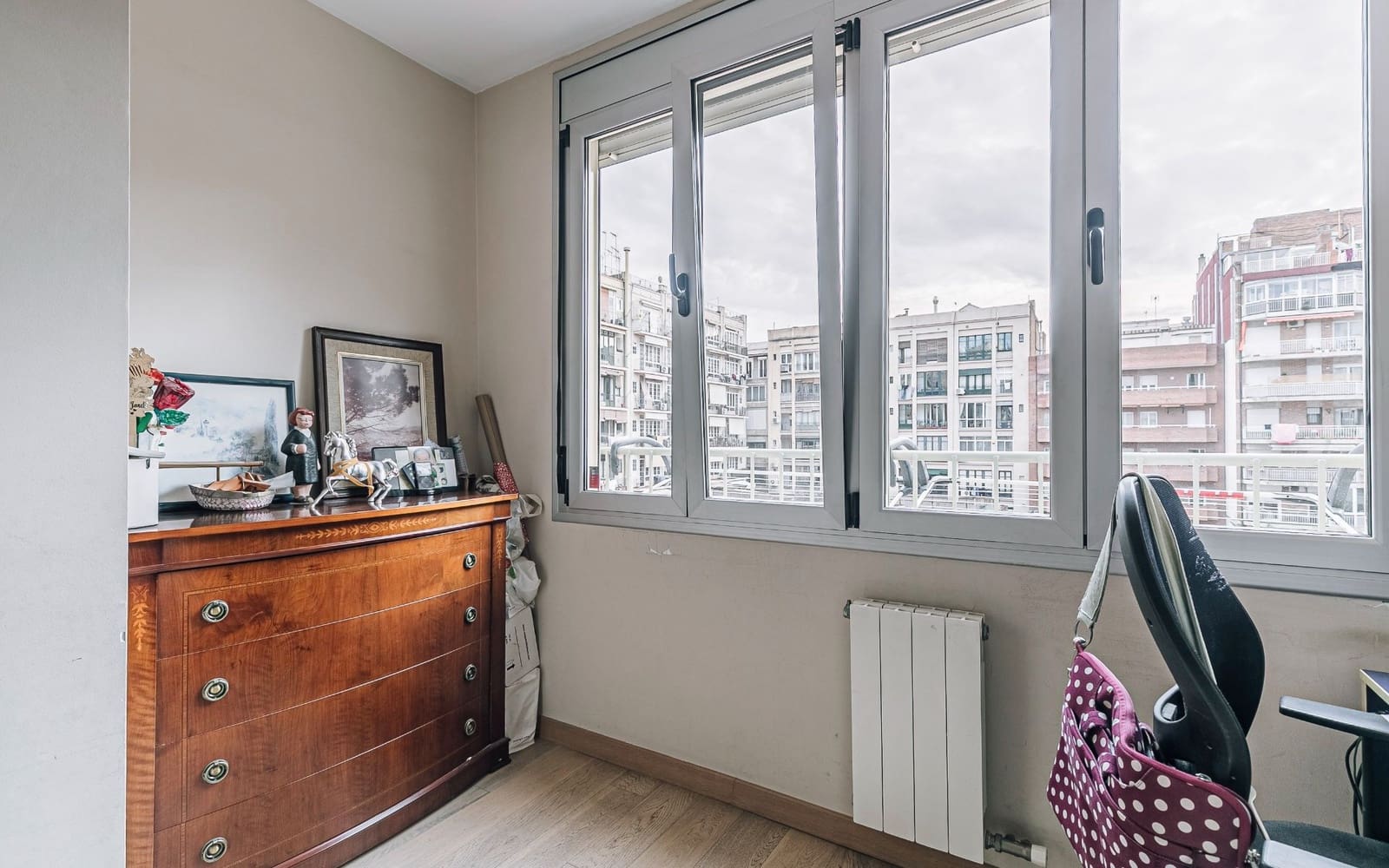 4 soveværelse Lejlighed til salg i Barcelona by - € 910.000 (Ref: 9417614)