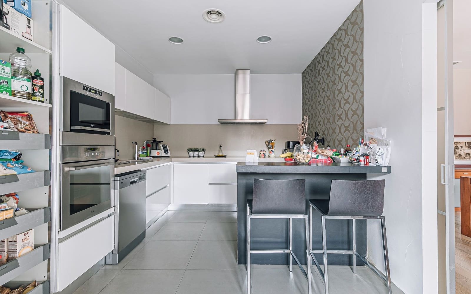 4 soveværelse Lejlighed til salg i Barcelona by - € 910.000 (Ref: 9417614)