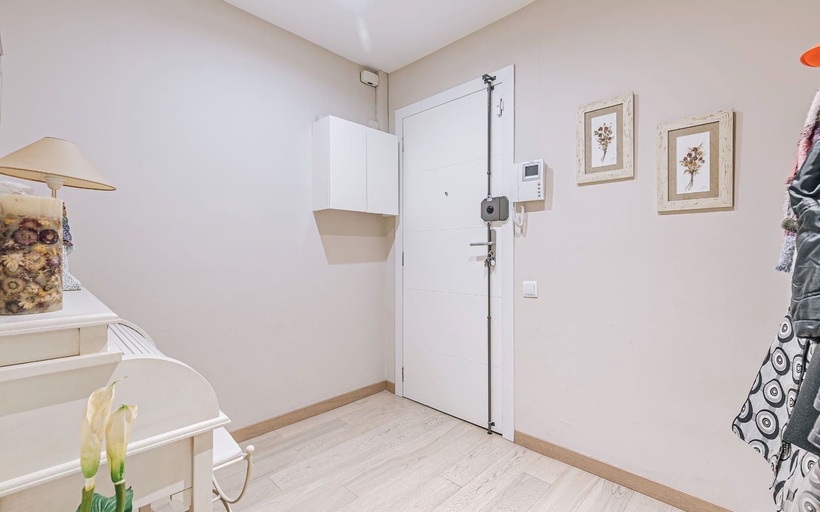 4 soveværelse Lejlighed til salg i Barcelona by - € 910.000 (Ref: 9417614)