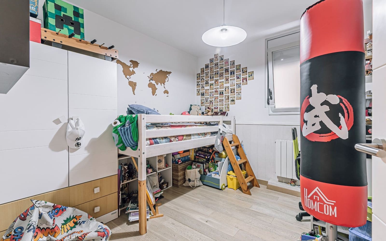 4 soveværelse Lejlighed til salg i Barcelona by - € 910.000 (Ref: 9417614)