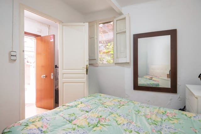 3 soveværelse Lejlighed til salg i L'Hospitalet de Llobregat - € 120.000 (Ref: 9421759)