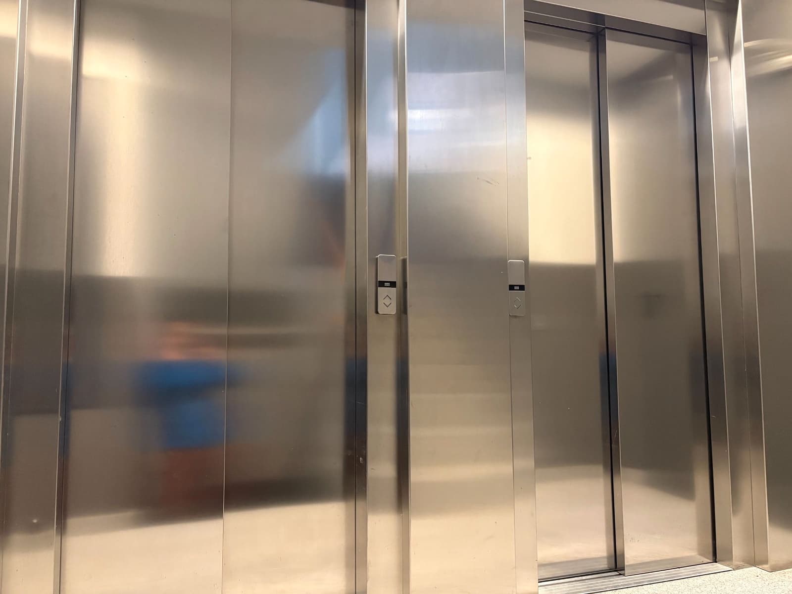 2 soveværelse Lejlighed til salg i Barcelona by med swimmingpool garage - € 529.000 (Ref: 9432766)