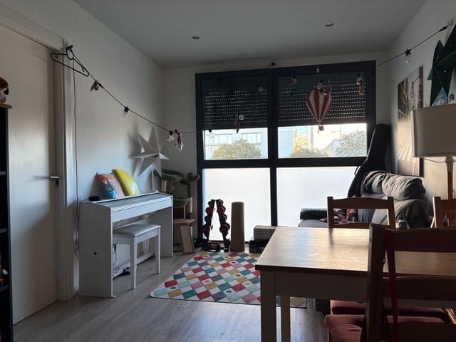 2 soveværelse Lejlighed til salg i Diagonal Mar i El Front Marítim del Poblenou, Barcelona by med swimmingpool garage - € 529.000 (Ref: 9432766)