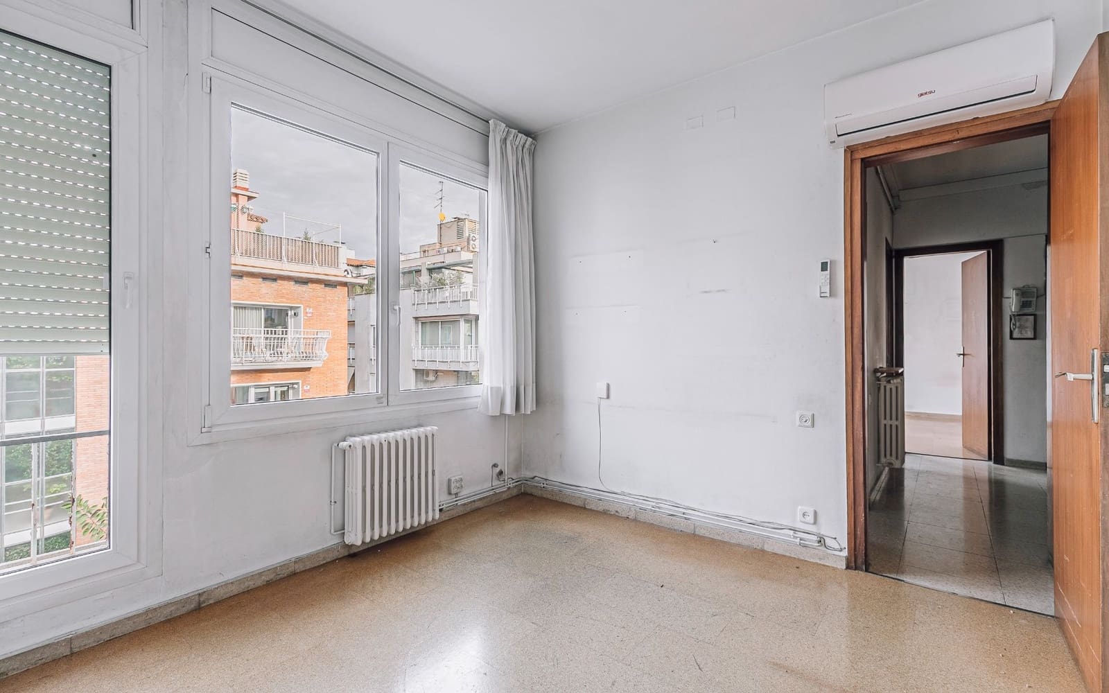 5 soveværelse Lejlighed til salg i Barcelona by med garage - € 1.245.000 (Ref: 9435022)