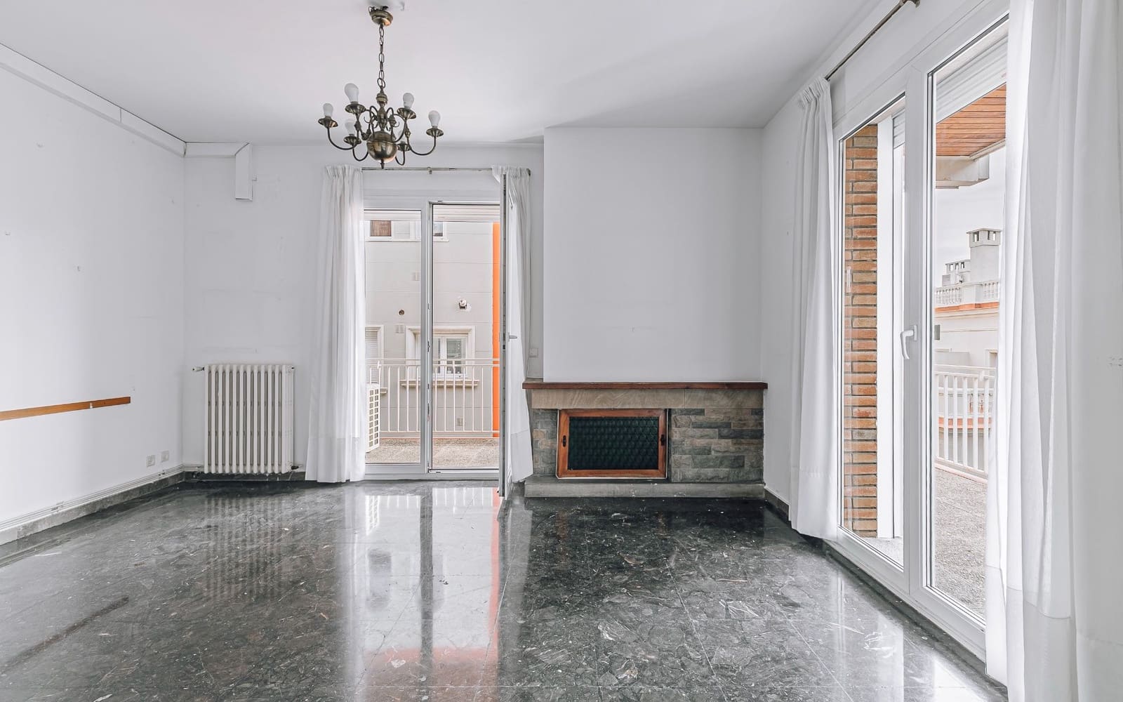 5 soveværelse Lejlighed til salg i Barcelona by med garage - € 1.245.000 (Ref: 9435022)