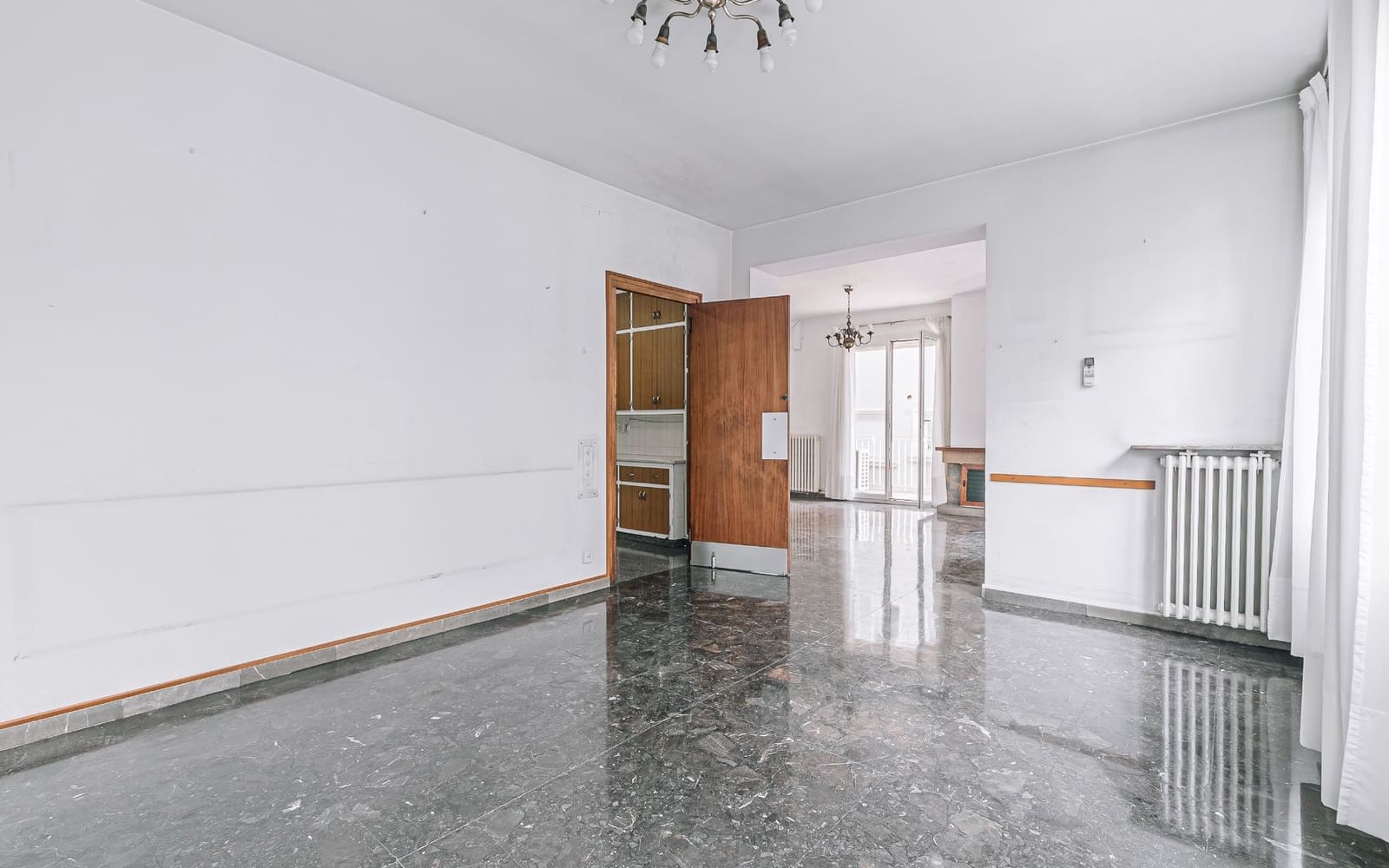 5 soveværelse Lejlighed til salg i Barcelona by med garage - € 1.245.000 (Ref: 9435022)