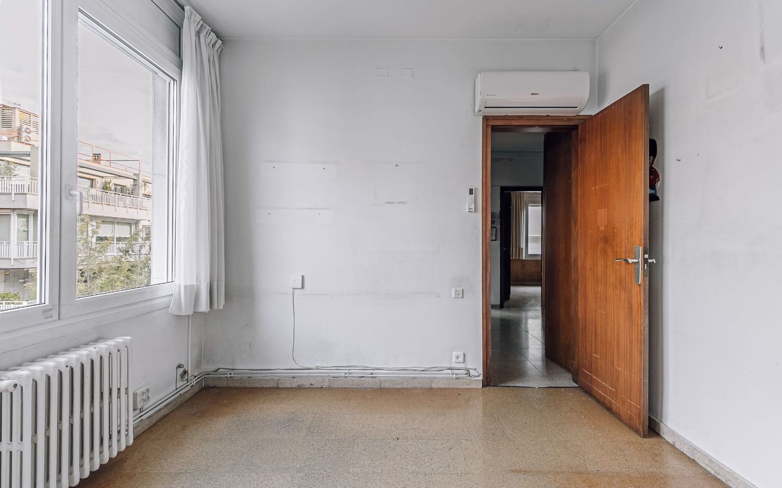 5 soveværelse Lejlighed til salg i Barcelona by med garage - € 1.245.000 (Ref: 9435022)